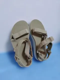 【Teva】　サンダル　（レディース）