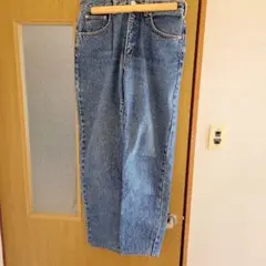 値下げ！　EDWIN　ストレートデニムパンツ 　ブルー
