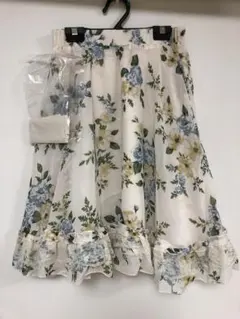 アクシーズファム 花柄シフォンスカート(リボン付き)