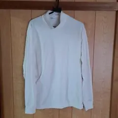 UNIQLO ホワイト 長袖タートルネック M