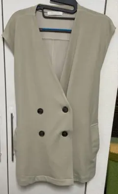 chocol raffine ベージュ ダブルボタン ベスト