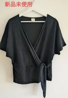 H&M カシュクール 半袖 トップス ブラックのサムネイル