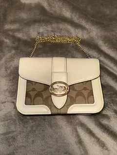 Item thumbnail for item d2029b47-675f-4505-92f9-a199d3b017bc