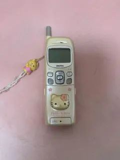 2025年最新】HELLO KITTY 携帯電話本体の人気アイテム - メルカリ