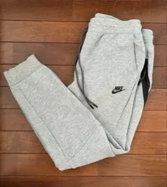 【希少】Nike テックフリーススウェットパンツ グレー L