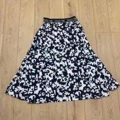 Hoco Line 英字総柄 ロングスカート フレア M〜L モノトーンのサムネイル