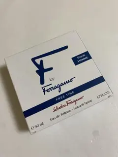 ほぼ未使用！フェラガモのサムネイル