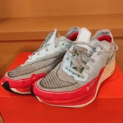 No.563 超美品　ヴェイパーフライNEXT%2 26㎝