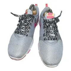 NIKE Flex Essential TR トレーニングシューズ 23.5cmのサムネイル
