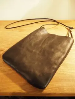 ARTS＆CRAFTSHORSELEATHER flat shoulder Lのサムネイル
