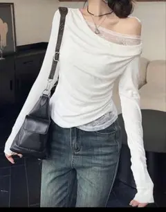 オフショルダー ホワイト Tシャツ 長袖