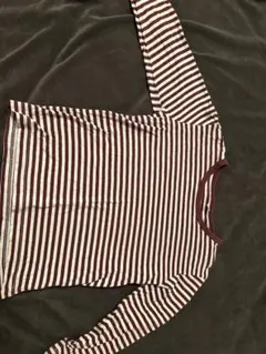 無印良品ボルドーとホワイトのストライプ 長袖カットソー 110