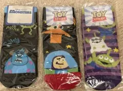 ディズニー・ピクサーキャラクター靴下3足　トイストーリー　モンスターズインク