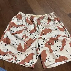 カモフラージュ ショートパンツ