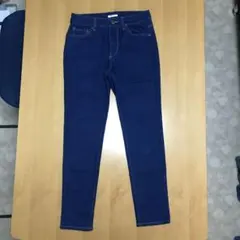 Item thumbnail for item db8a4851-0b12-47c6-80c9-04bd26801771