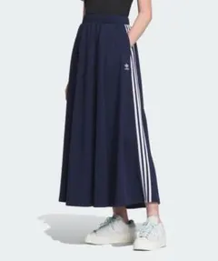 Adidas スカート