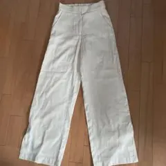 カジュアルパンツ EUR 32のサムネイル