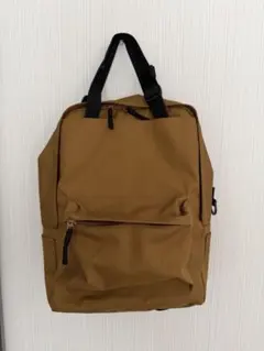無印良品　手提げとしても使える　撥水　リュックサック　A4サイズ　キャメル