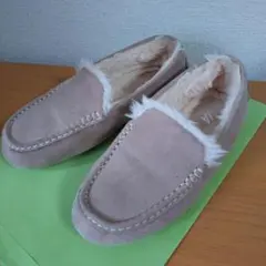 ベージュ スエード ファー付き モカシン