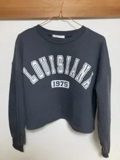 英字ロゴ　ショートスウェット　グレー