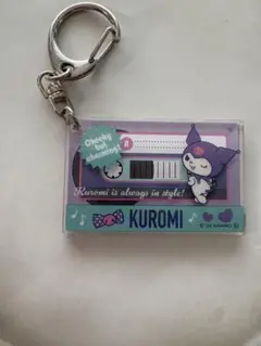 Kuromi カセットテープ風アクリルキーホルダー