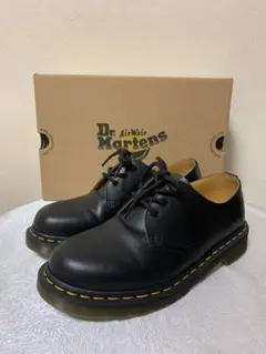 Dr. Martens ブラック レースアップシューズ