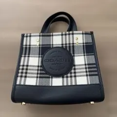 コーチ　デンプシー　ハンドバッグ