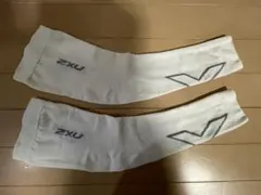 2XU コンプレッション カーフガード ホワイトのサムネイル