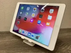 iPad Air シルバー 16GB Wi-Fiモデル 本体のサムネイル