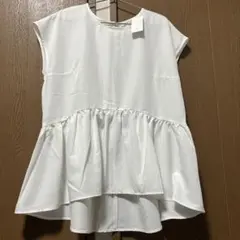 新品　AMERICAN HOLIC ノースリーブトップス