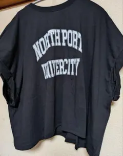 お値下げ＊コカ。ロゴTシャツ。ロールアップ袖。大きなサイズ。試着のみのサムネイル