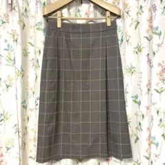 ユニクロ　チェックナロースカート　ハイウエスト　標準丈