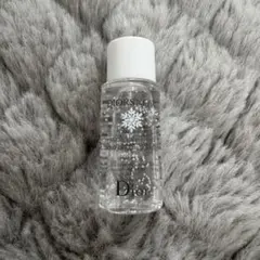 【新品・即日発送】ディオールスノー エッセンスオブライトマイクロローション