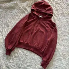 フード付きバーガンディクロップドスウェット