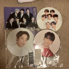 BTS うちわ 集合 2枚セット【公式・まとめ売り】 - メルカリ