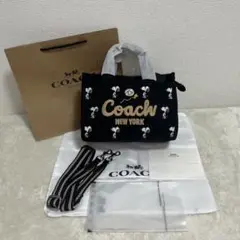 COACH コーチ カーゴ トート 26・スヌーピー コラボ　プリント　黒