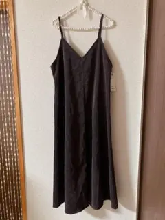 新品未使用 GU コーデュロイキャミワンピース ダークブラウンサイズ M