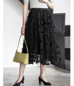 【新品未使用】fifth フィフス　フロッキーフラワーフレアスカート