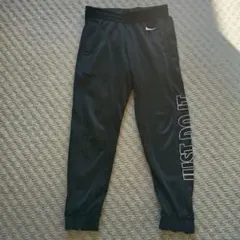 Item thumbnail for item 00d6bdf1-040e-4a85-a19e-3d5e839acfed