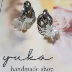 シルバー２連＊ホワイト桜＊イヤリング