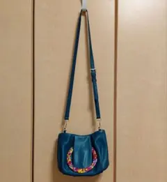 ear レトロポップポシェットのサムネイル