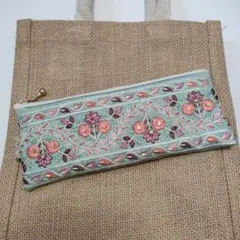 Item thumbnail for item 9fb47067-da52-4869-9990-d8693cafd293