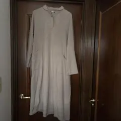 Item thumbnail for item 7207c676-5a0d-40cf-b7c5-a085e2ec30a2