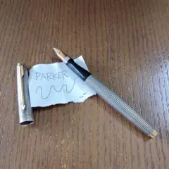 廃盤品‼️パーカー Parker 万年筆 廃盤 まとめ売り 黒17 / 赤21 廃盤品‼️パーカー Parker 万年筆 廃盤 まとめ売り 黒17 / 赤21 - メルカリ