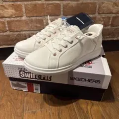 SKECHERS スリップインズ　ホワイト スニーカー