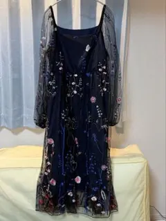 [大きいサイズ]刺繍入りネイビーパーティードレス 結婚式 お呼ばれ マタニティ