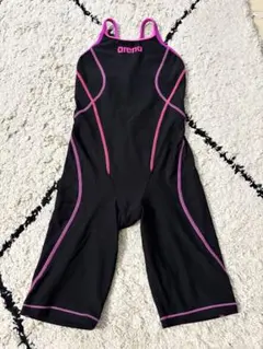 最終価格　アリーナ　水着　レディース　S