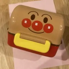 アンパンマンおにぎりも入るお弁当箱のサムネイル