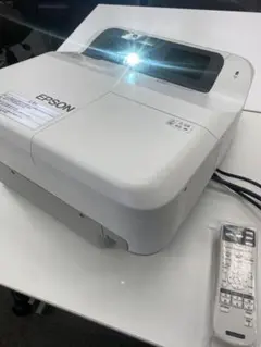 新品リモコン付 EB-685WTプロジェクター30cmでホームシアター管36 楽天市場】EPSON 液晶プロジェクター EB-685WT 3500lm WXGA