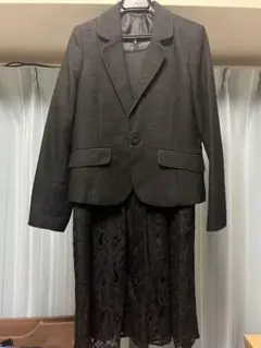 ブラックジャケットとワンピースセット